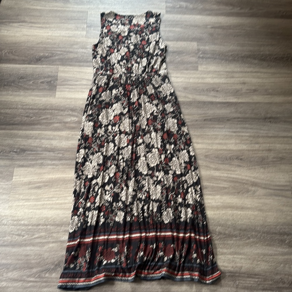Garnet Hill Black and Tan Sleeveless Maxi Sundress Cutout floral - Picture 2 of 6